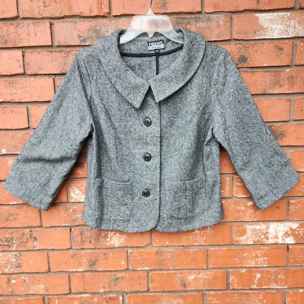 Gray Fibers Barbara Lesser Medium Cropped Jacket With 3/4 Sleeves Button Closure